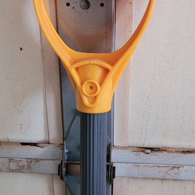 TruTemper Snow Shovel