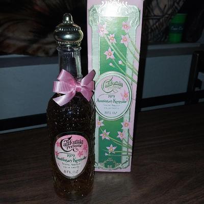 VINTAGE PEACHS SOAP JAR-CREAMERY HAND LOTION-CHAMPAGNE BOTTLE PERFUME-LADY SLIPPER
