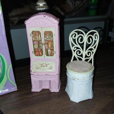 VINTAGE PRECIOUS PRICILLA-LAMP-HUTCH AND CHAIR