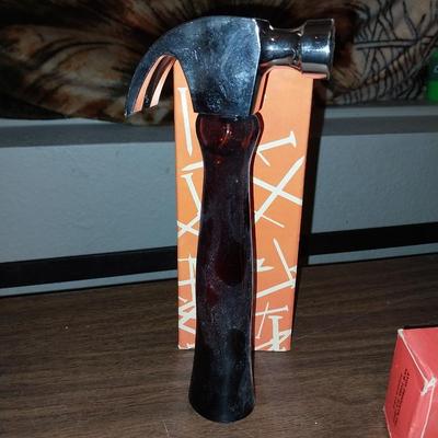 VINTAGE HAMMER-SKATEBOARDER-VINTAGE GRINDER -ARCTIC KING POLOR BEAR