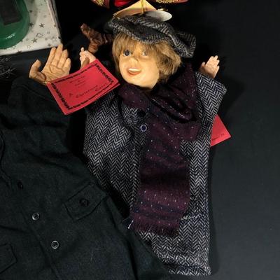 LOT 22D: Vintage Strawbridge & Clothier A Christmas Carol Scrooge & Tiny Tim Puppets, Kurt S Adler Santa Figure & Nutcracker in Box
