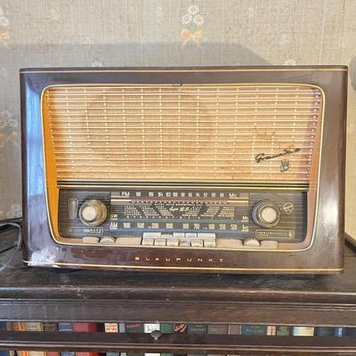 LOT 201B: Vintage Blaupunkt Granada 60 3D Radio - Mid Century Modern