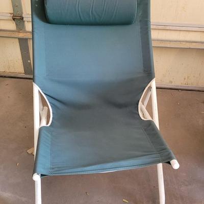Folding Lounge Chair