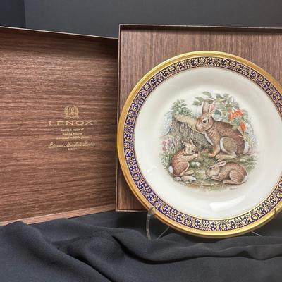 1975 â€œCottontail Rabbitsâ€ Lenox Limited Edition from the Boehm Woodland Wildlife Collection