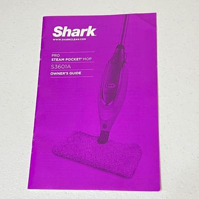 SHARK ~ Professional Steam Pocket Mop