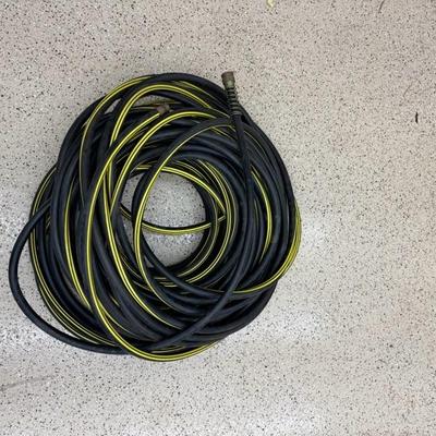 Lot 1131 garden hose