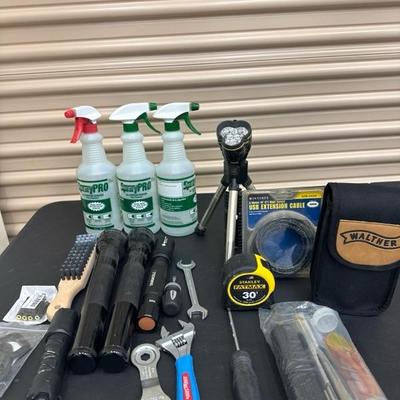 Lot 1180 variety of garage items