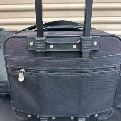 Lot 1182 computer bags