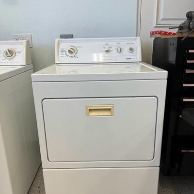 Lot 1143 kenmore 90 series electric dryer