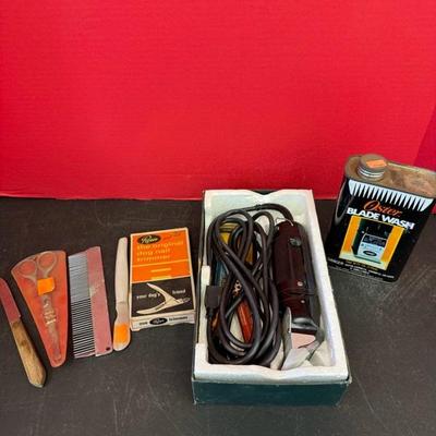 Lot 1144 pet grooming supplies