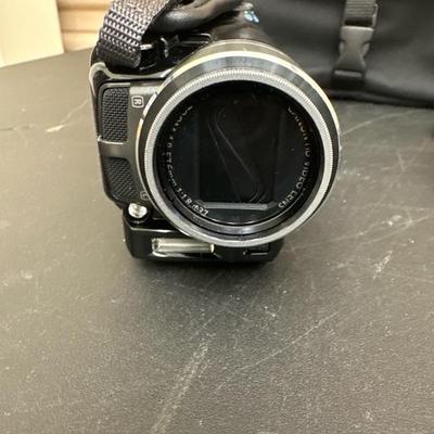 Lot 1189 canon camcoder HD cmos optical stabilizer