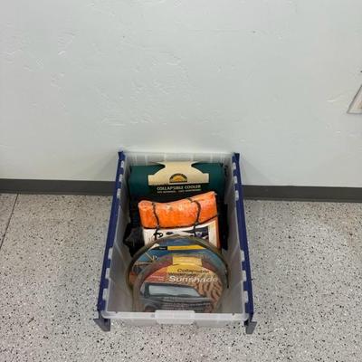 lot 1174 plastic containers with sunshades, cargo net and 2 coolers
