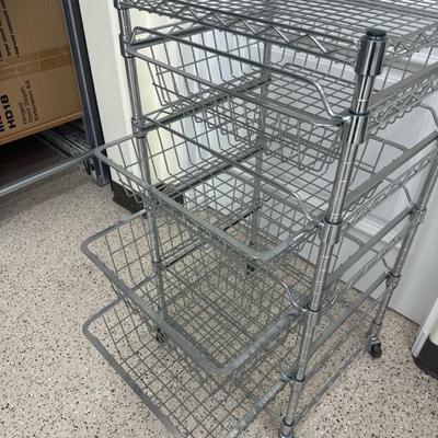 Lot 1193 rolling wire cart