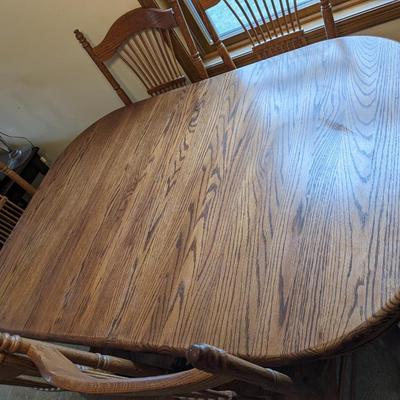 Solid Oak Dining Table, 6 chairs, 2-18" leaves