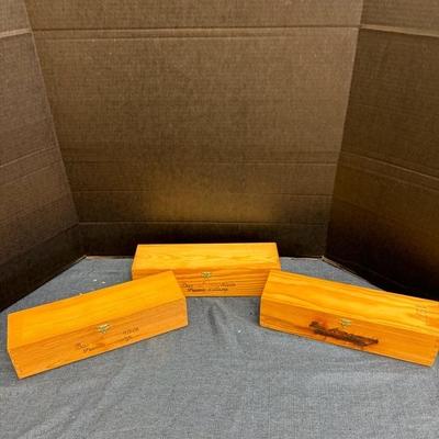 lot 1216 darroze wood containers