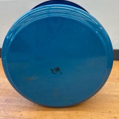 Lot 1226 cooking pot