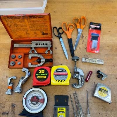 Lot 1235 miscellaneous tools