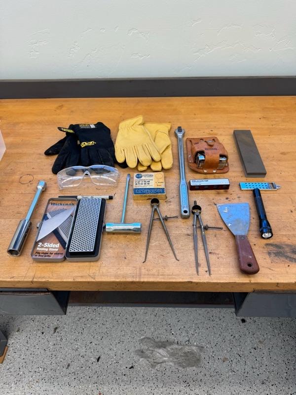 Lot 1244 miscellaneous tools | EstateSales.org