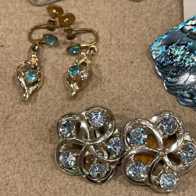 6 pairs vintage blue earrings
