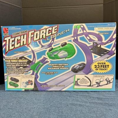 lot 1207 techno tracks tech force cars