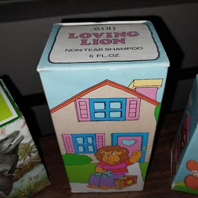 FOR THE KID'S TYRANNOSAURUS REX BUBBLE BATH-LOVING LYON SHAMPOO-TUG BOAT-WEATHER MAN