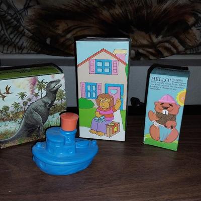 FOR THE KID'S TYRANNOSAURUS REX BUBBLE BATH-LOVING LYON SHAMPOO-TUG BOAT-WEATHER MAN