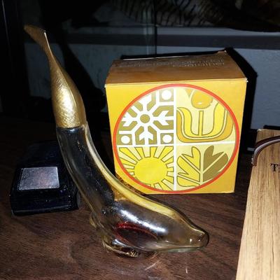 VINTAGE FARMERS THERMOMETER-ALKA SELTZAR SOAPS-DOLPHIN-LOCOMOTIVE