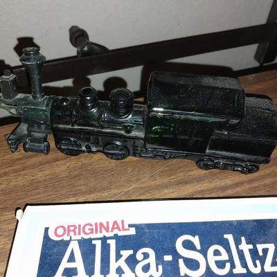 VINTAGE FARMERS THERMOMETER-ALKA SELTZAR SOAPS-DOLPHIN-LOCOMOTIVE