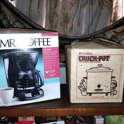 NIB 12 CUP MR COFFEE MAKER AND RIVAL CROCK POT