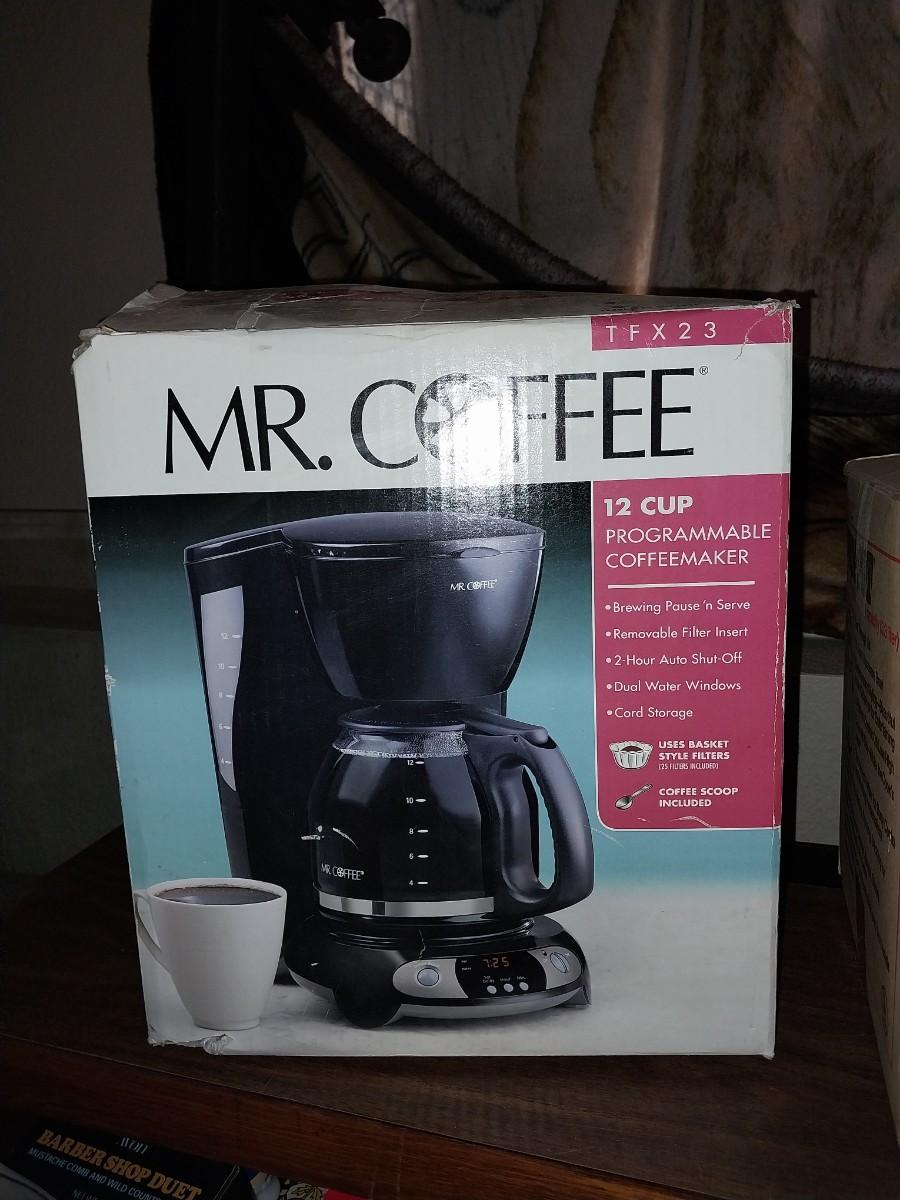 NIB 12 CUP MR COFFEE MAKER AND RIVAL CROCK POT