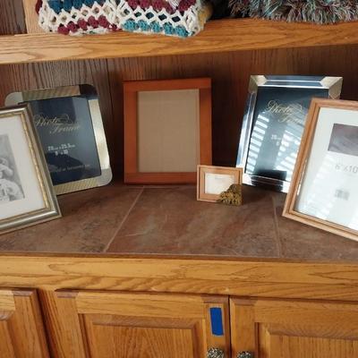 VERY NICE QUALITY 8 X 10 PICTURE FRAMES