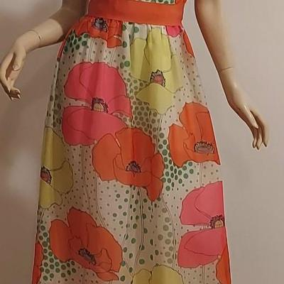 Exquisite vtg 70s Florsl Chiffon Hostess Maxi dress w/Ruffles & Millinery Flowers