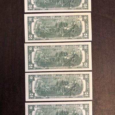 5 CONSECUTIVELY NUMBERED SERIES 1976 $2 BILLS (KANSAS CITY)