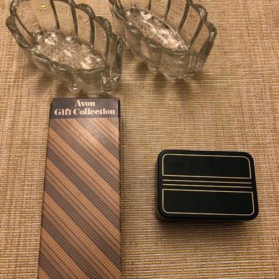 CRYSTAL CIGAR ASHTRAYS / AVON
