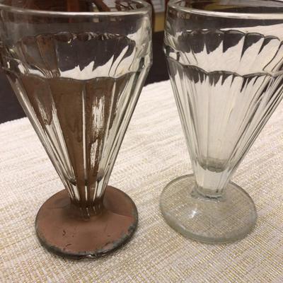 ICE CREAM GLASSES AND WINE GLASSES