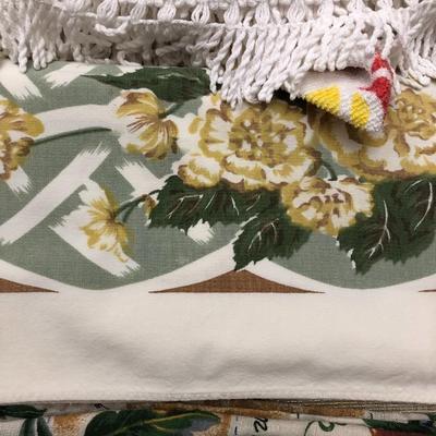 VINTAGE TABLE CLOTHS