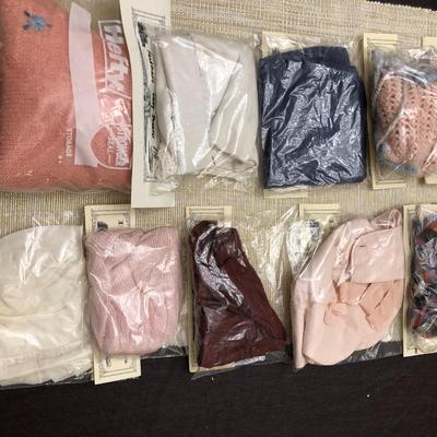 LARGE LOT OF DOLL AND VINTAGE CHILDREN'S CLOTHING