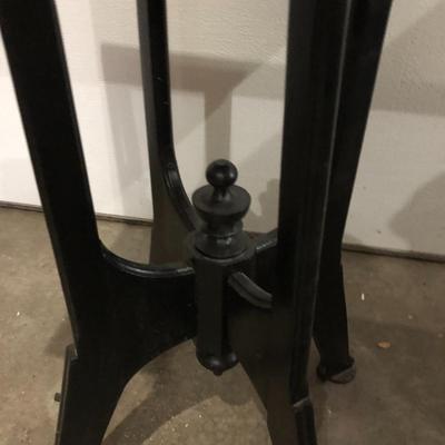 ANTIQUE BLACK END / SIDE TABLE