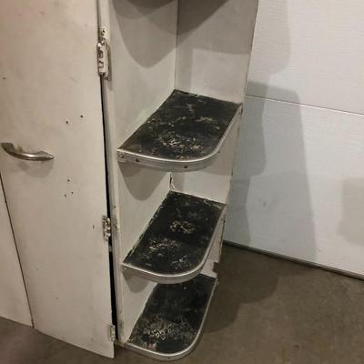 VINTAGE WHITE SHELF / CABINET W/ DOORS