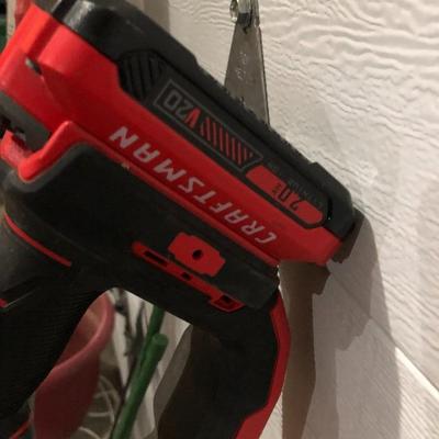 GARDEN LOT W/ CRAFTSMAN ELECTRIC TRIMMER