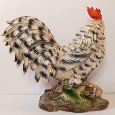 LOT7-O: Set of 3 Vintage Ceramic Roosters - One Napcoware White Rooster and 2 from Japan