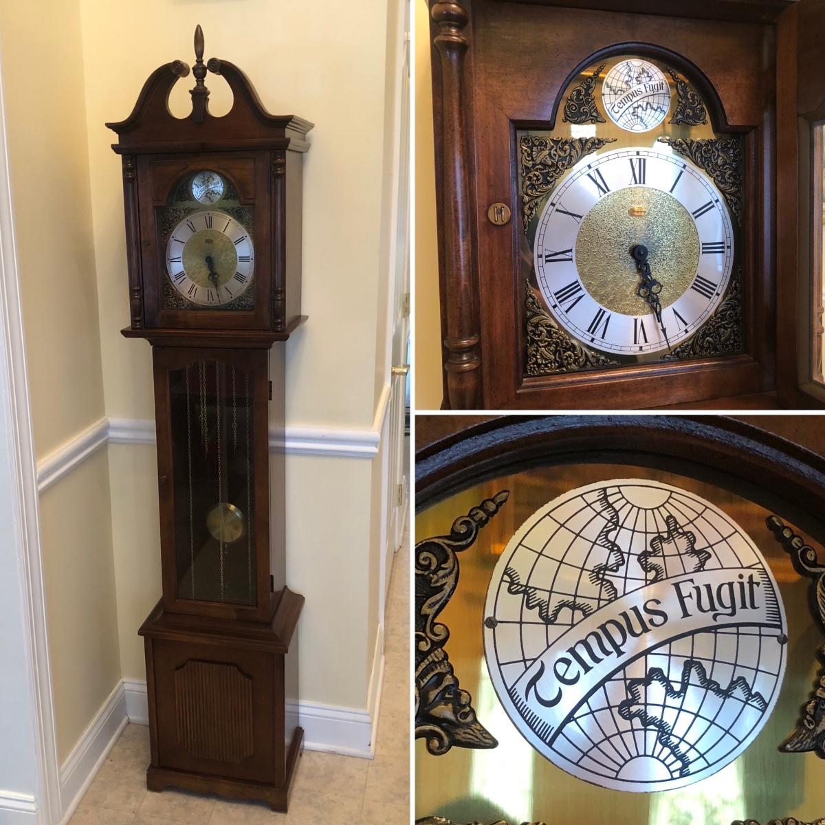 LOT 86L Vintage Ridgeway Grandmother Clock w/ Key