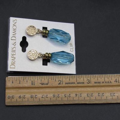 Drapers & Damons Blue Costume Fashion Jewelry Earrings