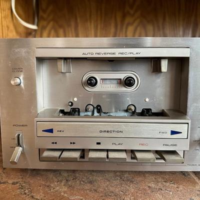PIONEER STEREO CASSETTE TAPE DECK CT-F750