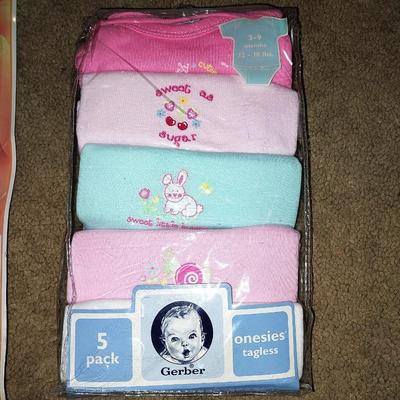 ALL NEW BABY ITEMS BOTTLE BRUSH-HAT-5PK ONESIES-SESAME STREET T SHIRT-PICTURE FRAME