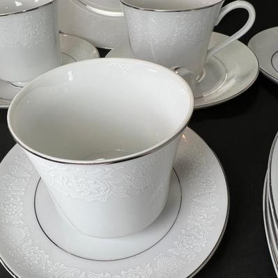 Lovelace Fine China