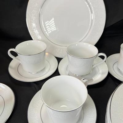 Lovelace Fine China