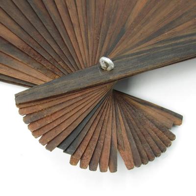 Retro Thin Wood Weaved Folding Fan