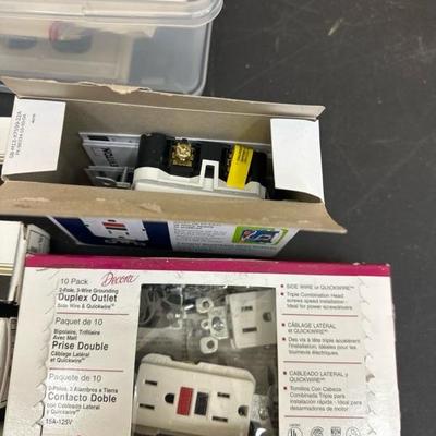 Lot 1299 variety of electrical items