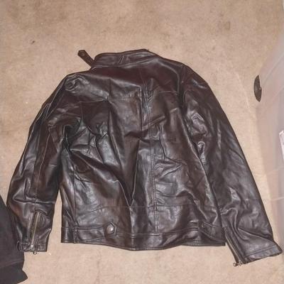 MENS LEVI JACKET AND PK LEATHER JACKET